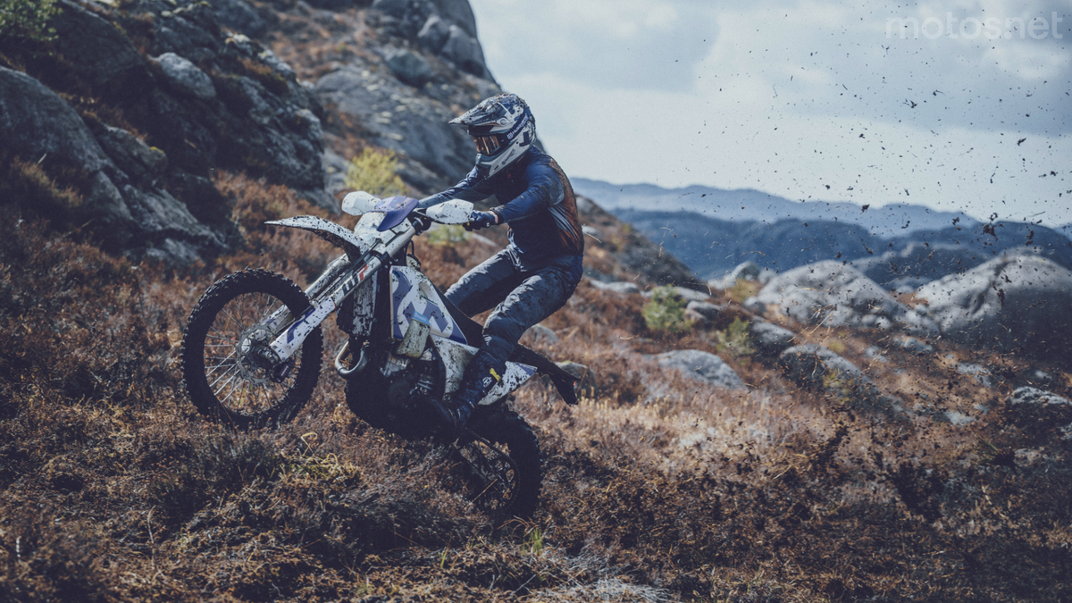 Llega la renovada gama Husqvarna Enduro 2026 | Noticias motos.net